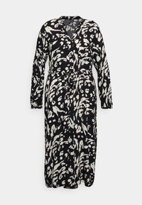 Vero Moda Curve Sukienka koszulowa