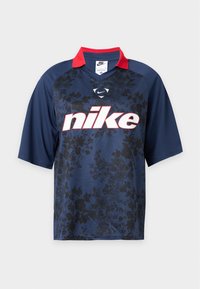 Δεν επιλέχθηκε, midknight navy/fire red/black