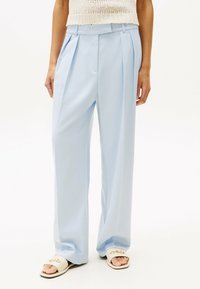 Tommy Hilfiger CORE RELAXED STRAIGHT - Pantaloni - breezy blue