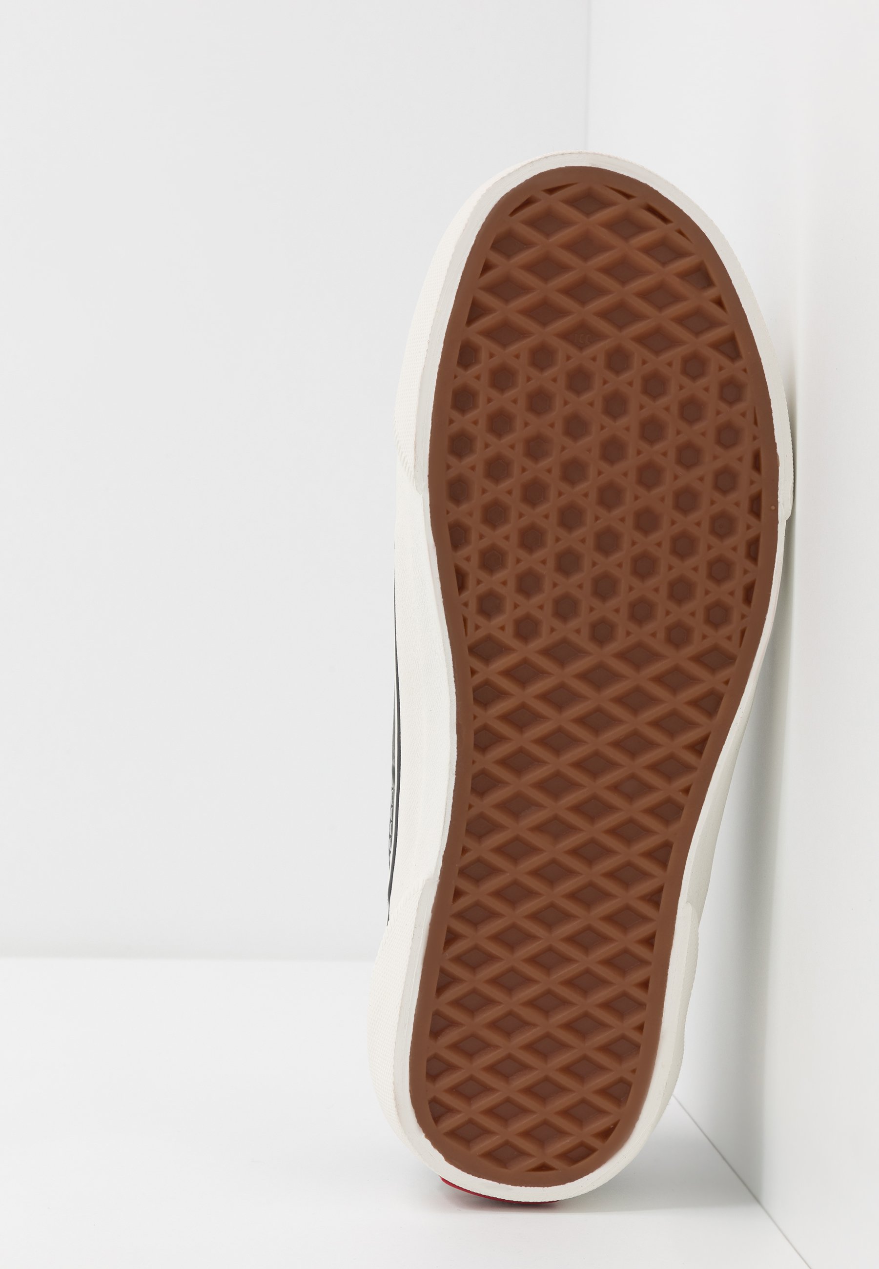 vans bess ni trainers