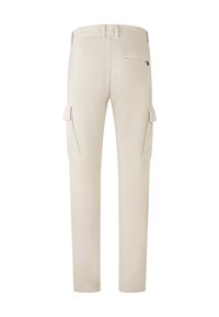 Beige Cargo-Hosen mit geradem Bein, zwei seitlichen Cargo-Taschen und einer Gesäßtasche, aus strapazierfähigem Stoff gefertigt.