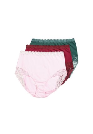 Drie paren vrouwelijke hoogtaillerondergoed in roze, bordeaux en groen. Elk heeft een kanten rand langs de tailleband en beenopeningen.