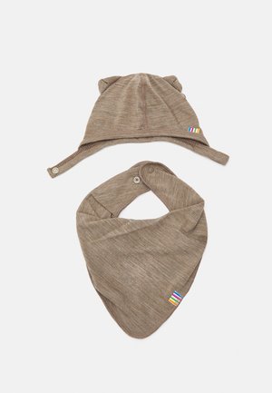 HELMET & SCARF SET UNISEX - Lätzchen - beige