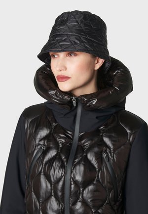 Hatte - black
