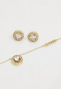 Guess SOLITAIRE HEART STUDS SET - Boucles d'oreilles - yellow gold-coloured