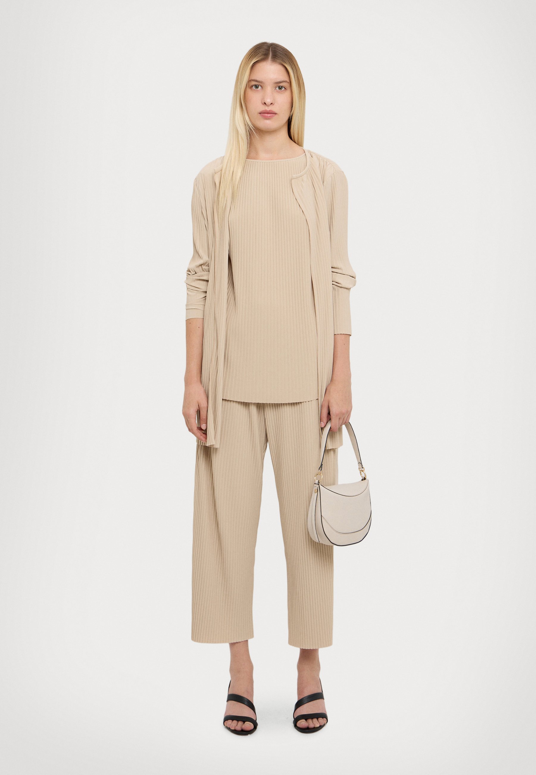 Max Mara Leisure ROLANDA - Trousers - beige - Zalando.co.uk