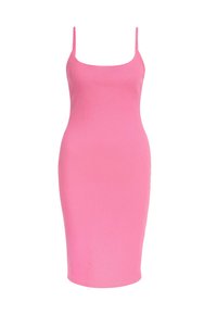 Dopasowana różowa sukienka z prążkowanego materiału, z cienkimi ramiączkami, kwadratowym dekoltem i długością do kolan. Wykonana z elastycznego materiału z minimalną ilością szwów.