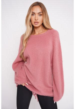 - Sweter