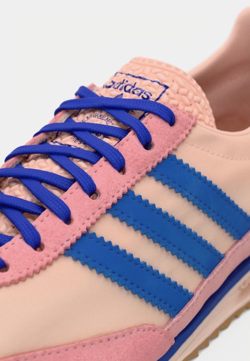 adidas gazelle silver green womens Adidas Women's NMD R1 Shoes