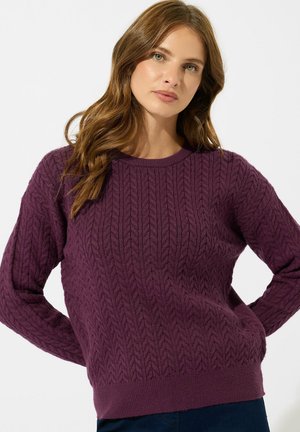 - Sweter