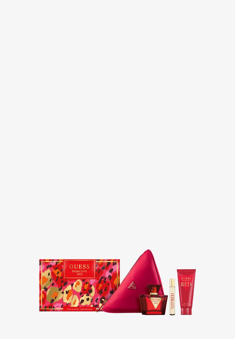 Guess Seductive Red gaveeske som inkluderer parfymeflaske, rollerball, bodylotion og rød trekantet veske med leopardmønster eske.