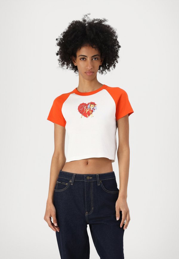 DORRA - Print T-shirt - medium orange