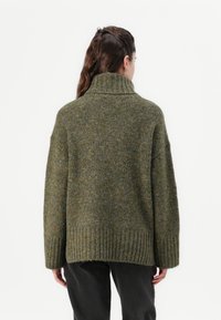 Vero Moda VMINGRID ROLL NECK PULLOVER - Vesta - grape leaf
