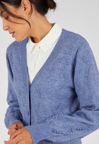 Damart Cardigan - bleu