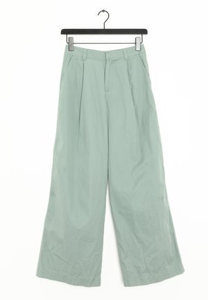 GAP Chino - green