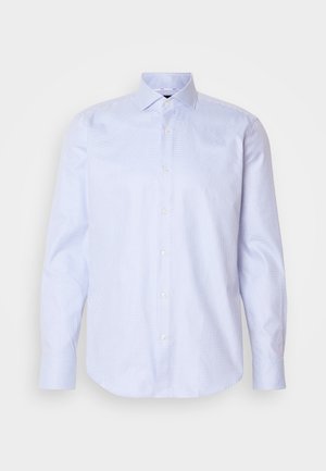 Lyseblå langermet skjorte med rutemønster, knappefront og klassisk krage. Laget av et glatt stoff med en myk tekstur.
