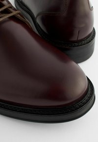 Next GLOSS DERBY - Derbies - brown