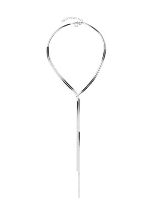 Collier en forme de Y ton argent avec une chaîne fine et un fermoir ajustable, présentant un pendentif long et vertical.