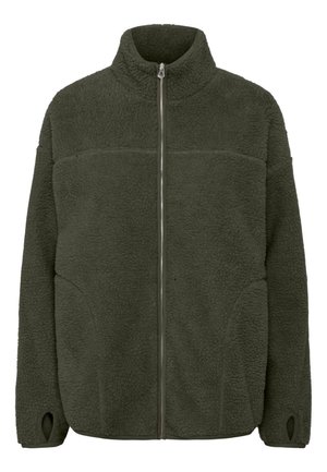 Olívazöld fleece dzseki magas gallérral, elülső cipzárral, oldalsó zsebekkel és hüvelykujjlyukakkal. Puha tapintás és laza fazon.