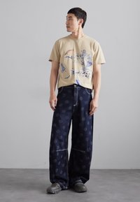 Henrik Vibskov DART PANTS - Jean boyfriend - dark blue