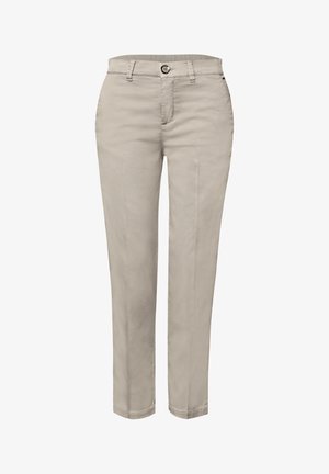 Pantalon beige à jambes droites avec fermeture avant par bouton et fermeture éclair, passants pour ceinture et poches latérales, présenté sur fond blanc.