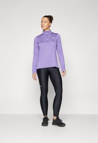 Under Armour TECH TWIST - Langærmet T-shirt - lavish/white