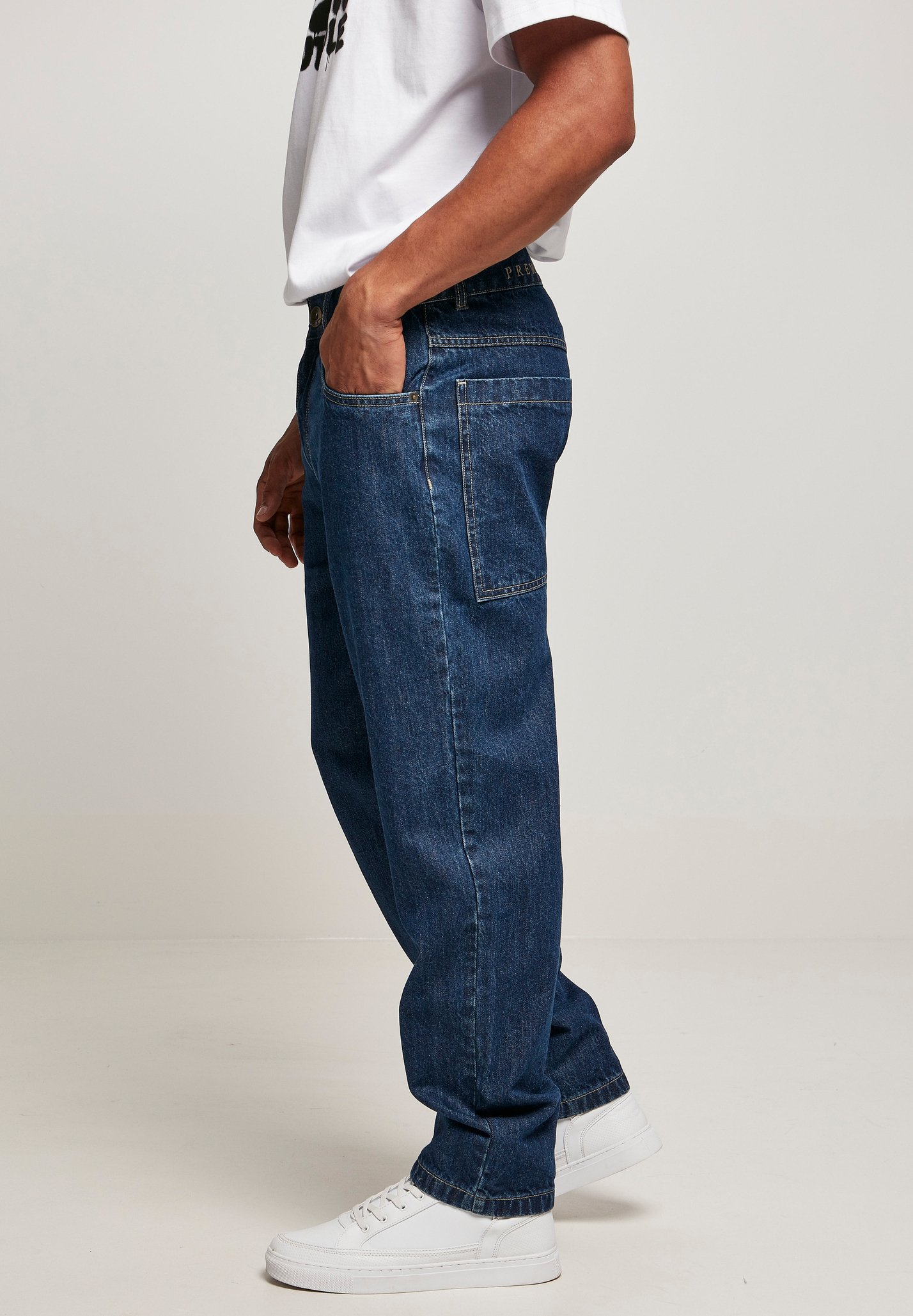 Southpole SPRAY LOGO - Relaxed fit jeans - darkblue washed/blauw