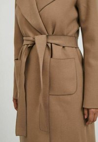 VILA VIJUICE - NOOS - Casaco clássico - portabella