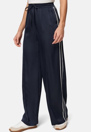 MIT SEITENSTREIFEN - Tracksuit bottoms - hydrangea
