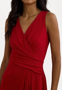 Lauren Ralph Lauren SURPLICE JERSEY SLEEVELESS DRESS - Trikoomekko - festive red