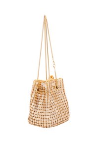 Borsa a secchiello in rete d'oro con forma arrotondata, caratterizzata da un esterno testurizzato di dischi metallici e una chiusura con cordoncino. Due spallacci.
