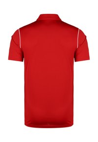 Polo shirt rosso con maniche corte, colletto classico e piping bianco lungo le cuciture delle spalle. Tessuto dalla texture liscia.