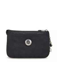 Czarna nylonowa torba z zamkiem błyskawicznym, z okrągłym, srebrnym logo metalowym na przodzie oraz textured powierzchnią.