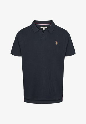 Marineblå stripete polo skjorte med korte ermer, flatstrikket krage og brodert logo. Har en stripete detalj ved kanten. Materiale: bomullsblanding.