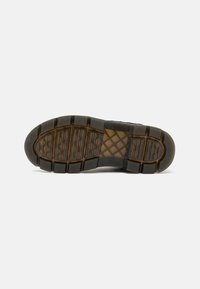 Dr. Martens Stivaletti stringati - black