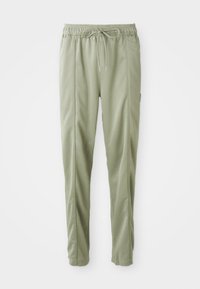 AIR TRACK PANT - Træningsbukser - light army/black