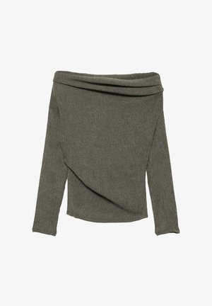 Haut à manches longues découverte des épaules en vert olive, en tissu tricoté texturé avec un devant drapé et des manches ajustées, créant une silhouette décontractée.
