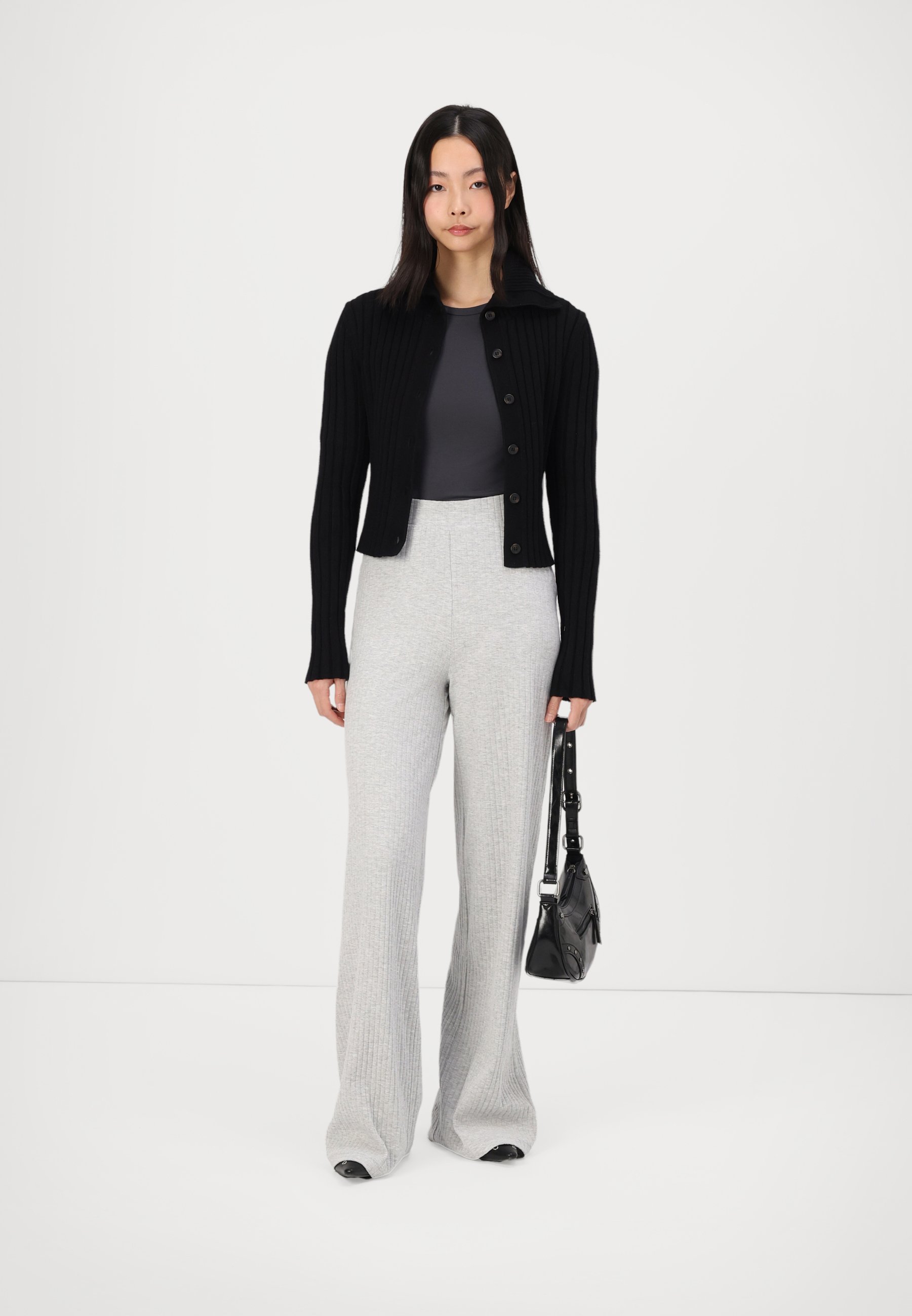 売れ筋商品|||ウィークデイ シャツ レディース トップス NADJA HALTERNECK - Top - black Weekday NADJA HALTERNECK - Top - black - Zalando.co.uk
