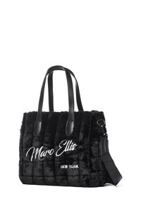 Zwarte gewatteerde handtas van imitatiebont met leren accenten. Voorzien van dubbele bovengrepen en een afneembare schouderriem. Geborduurd logo aan de voorkant.