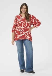 Kaffe Curve MAREN FRILL - Blouse - true red nature graphic