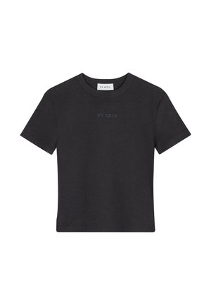 T-shirt en coton noir à manches courtes, col rond côtelé, avec le texte "oh avril" brodé dans une couleur assortie sur la poitrine.