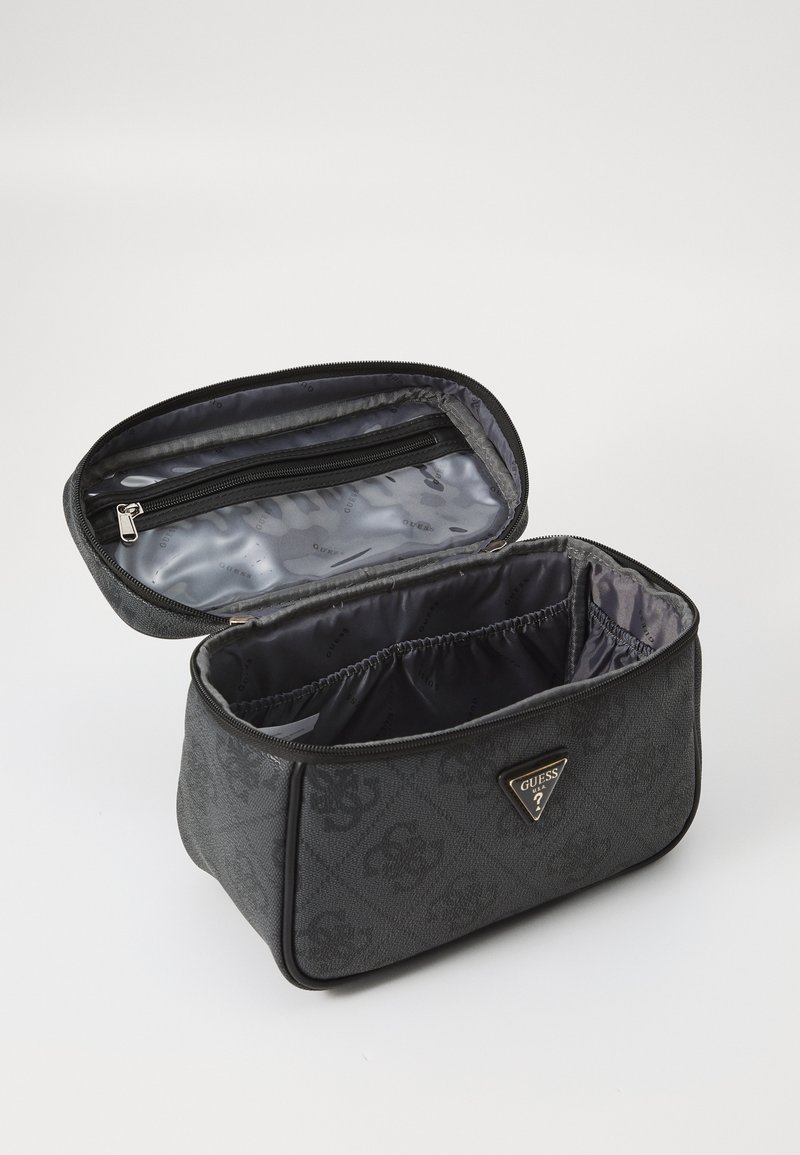 lululemon maternity bag Black New Parent Backpack/Diaper Monogram Denim Repellent Diaper Bag With Backpack Monogram Empreinte Leather Color:Prairie Floral