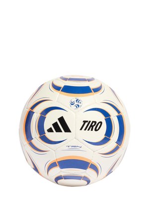 Biała piłka nożna Adidas Tiro z niebieskimi i pomarańczowymi zakrzywionymi wzorami oraz czarnym logo Adidas i napisem "TIRO".