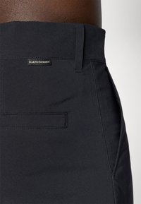 Thumbnail Image 6