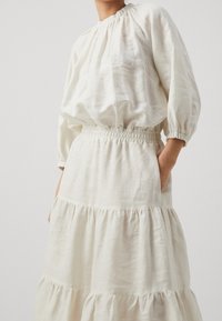 DRYKORN Vardagsklänning - off-white