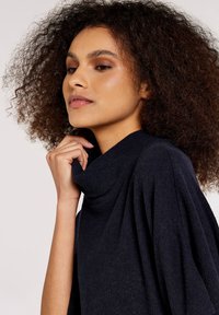 Apricot ROLL NECK  - Stickad tröja - dark blue