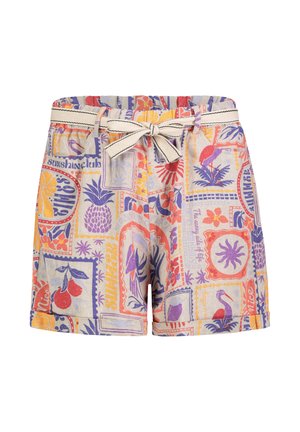 Bunte Damen-Shorts mit tropischen Prints, darunter Ananas, Flamingos, Blumen und Textmuster, gebunden mit einem cremefarbenen Stoffgürtel.