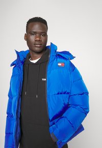 Tommy Jeans ALASKA  - Piumino - ultra blue
