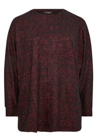 Un haut à manches longues dans un motif marbré rouge foncé et noir, avec un col rond et une coupe décontractée, agrémenté d'un subtil détail de couture.