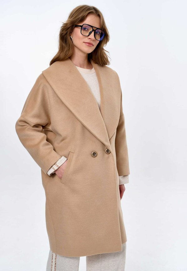 Klassischer Mantel - beige